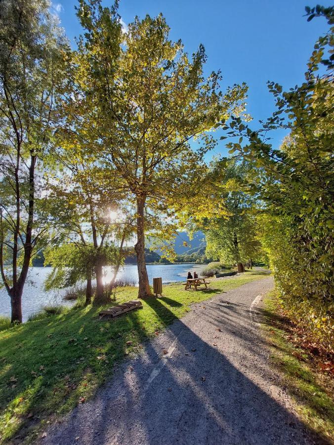 Villaggio Turistico Il Lago Dorato Carlazzo 外观 照片
