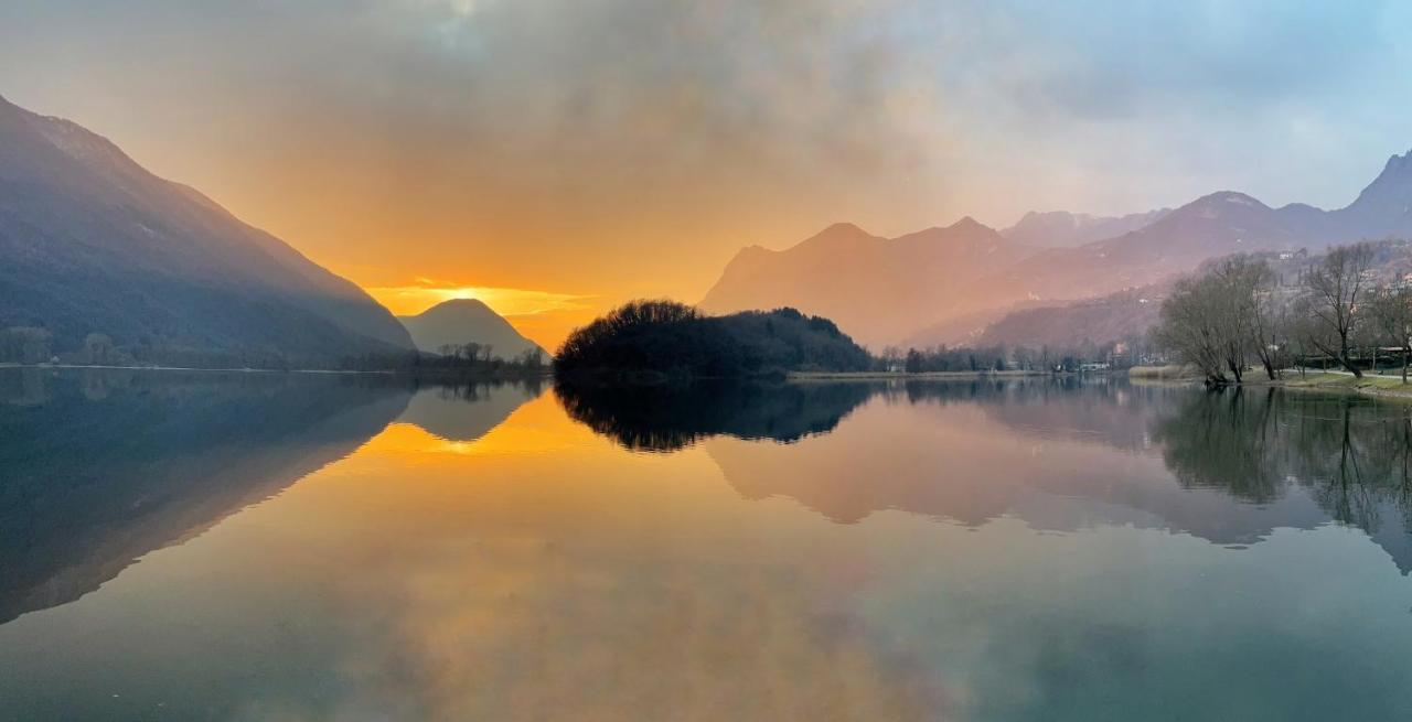 Villaggio Turistico Il Lago Dorato Carlazzo 外观 照片